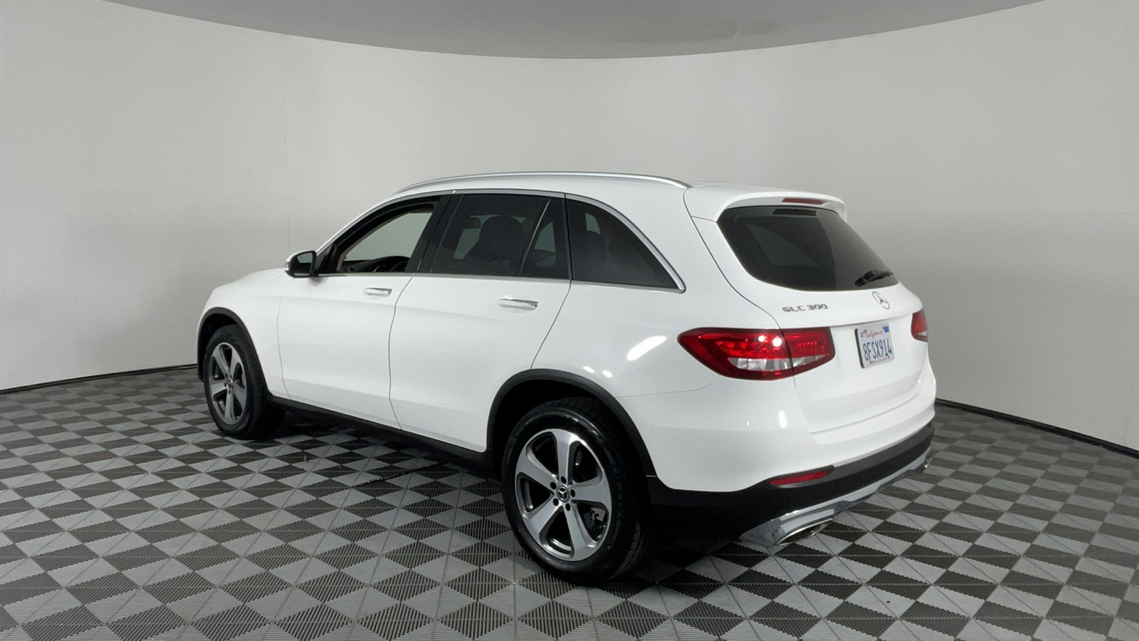 2019 Mercedes-Benz GLC GLC 300 6