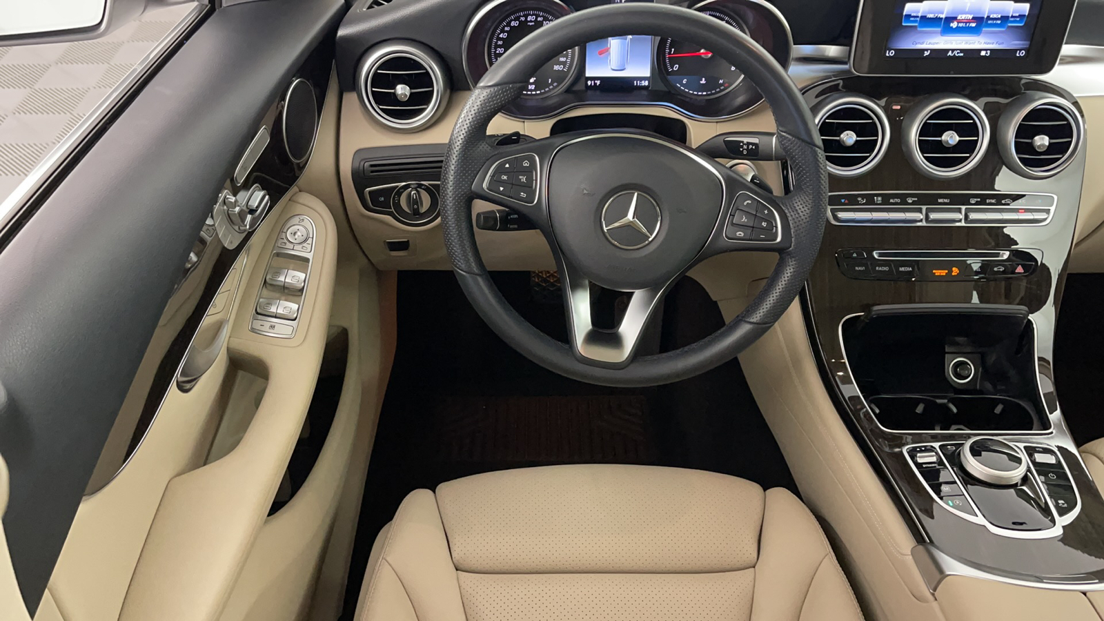 2019 Mercedes-Benz GLC GLC 300 14