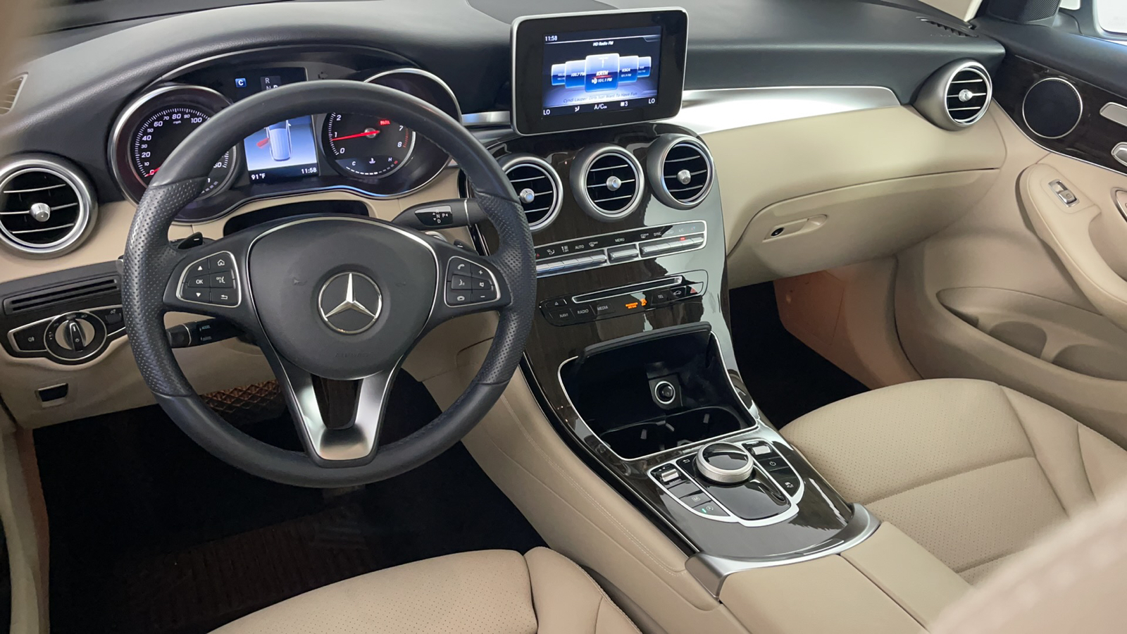 2019 Mercedes-Benz GLC GLC 300 15