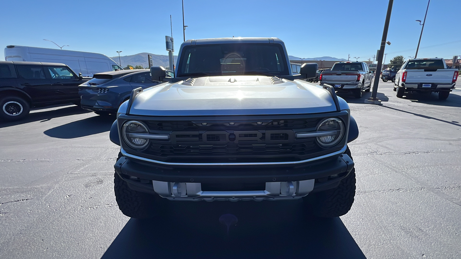 2023 FORD Bronco  9