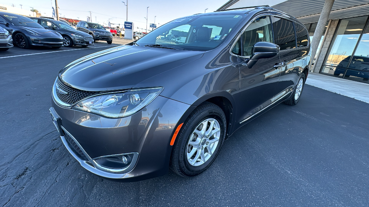 2020 Chrysler Pacifica Touring L 7