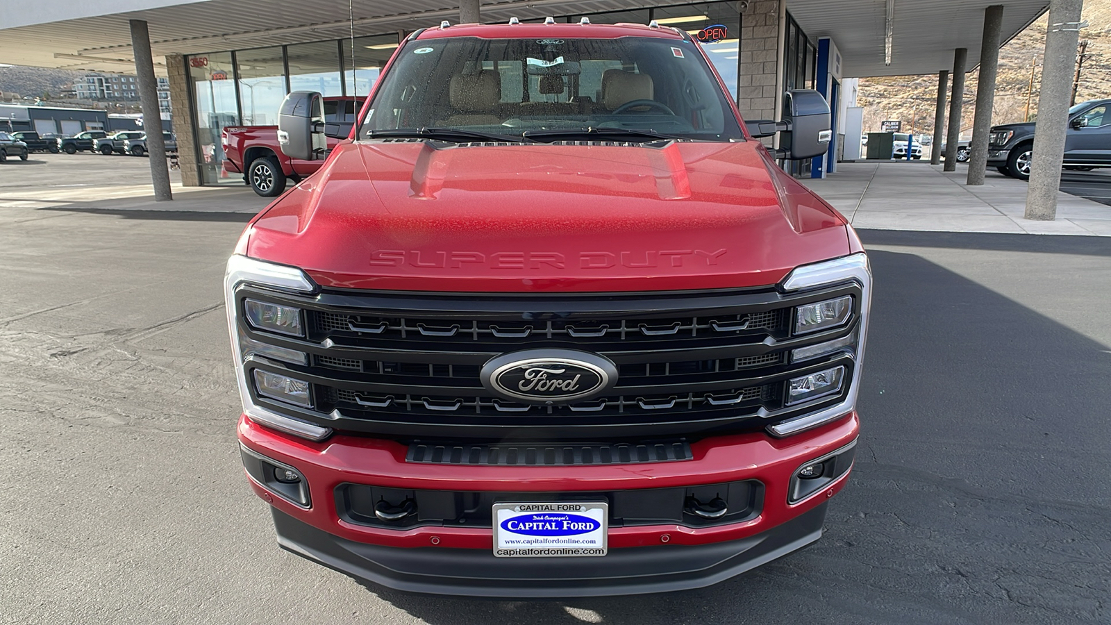 2024 Ford S-DTY F-250 LARIAT 8