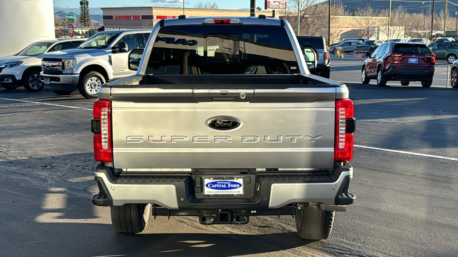 2024 Ford S-DTY F-250 Lariat 4