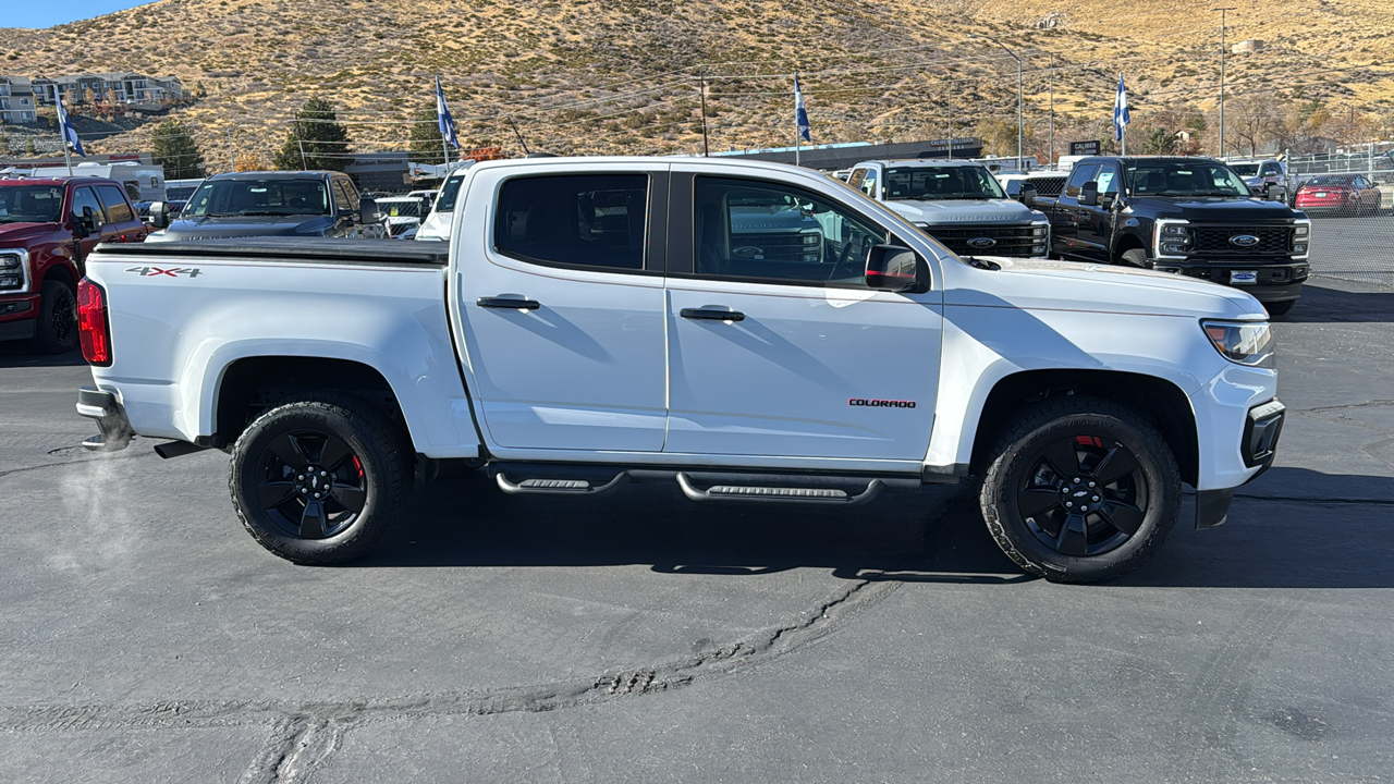 2021 Chevrolet Colorado 4WD LT 2