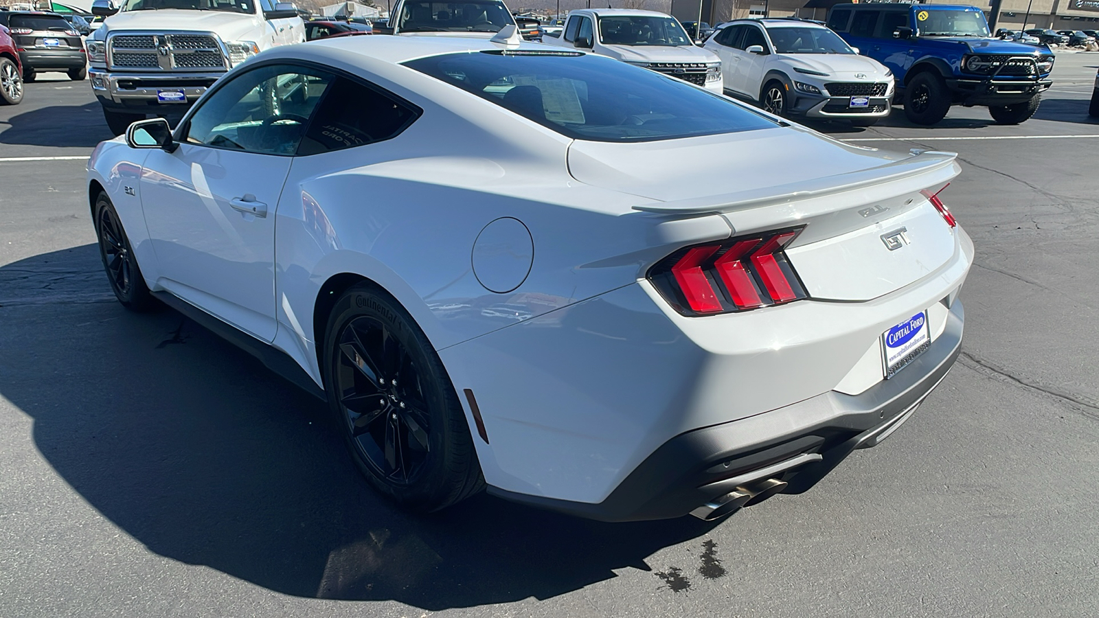 2024 Ford MUSTANG GT 5
