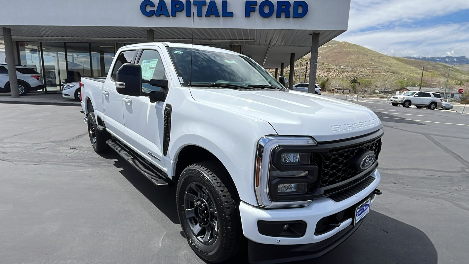 2024 Ford S-DTY F-250 Lariat 1