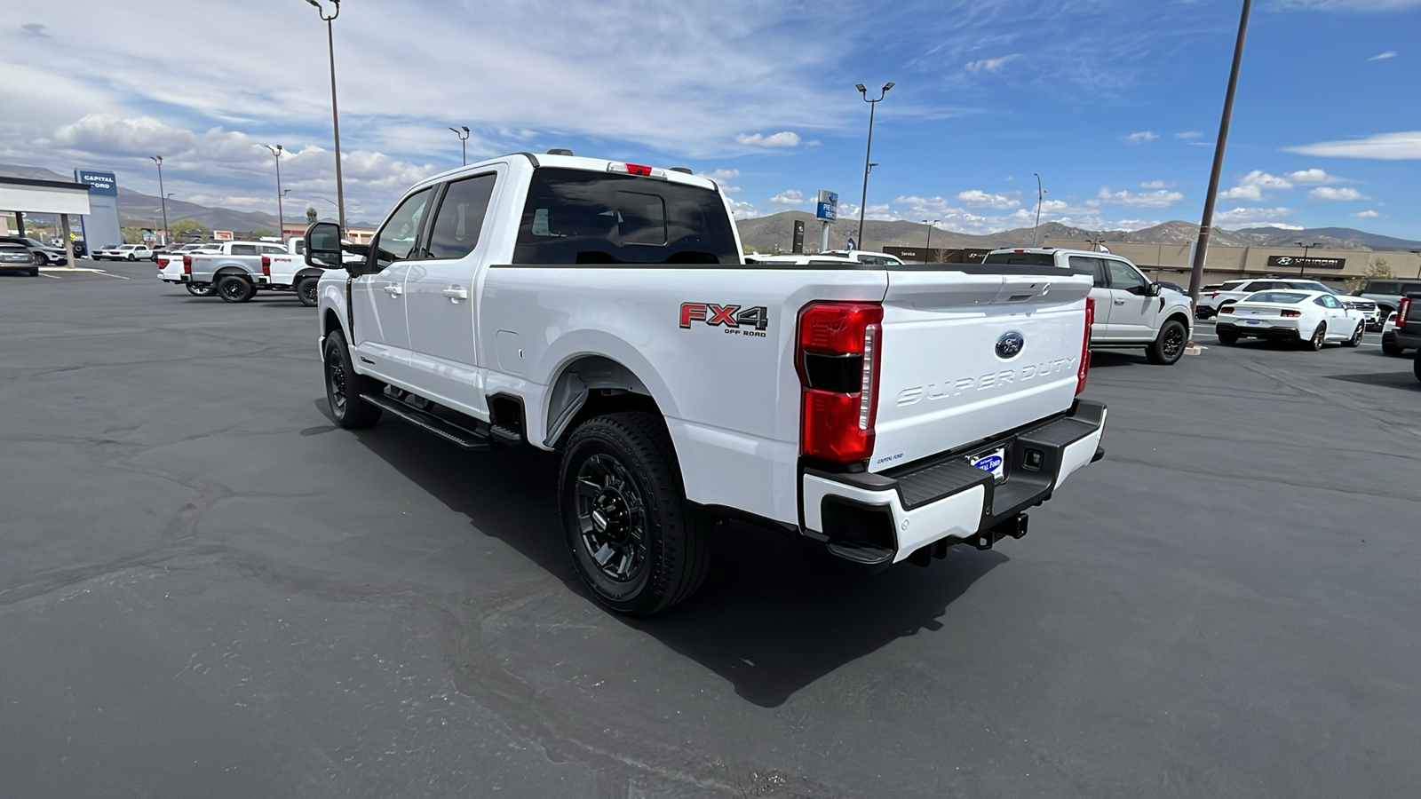 2024 Ford S-DTY F-250 Lariat 5