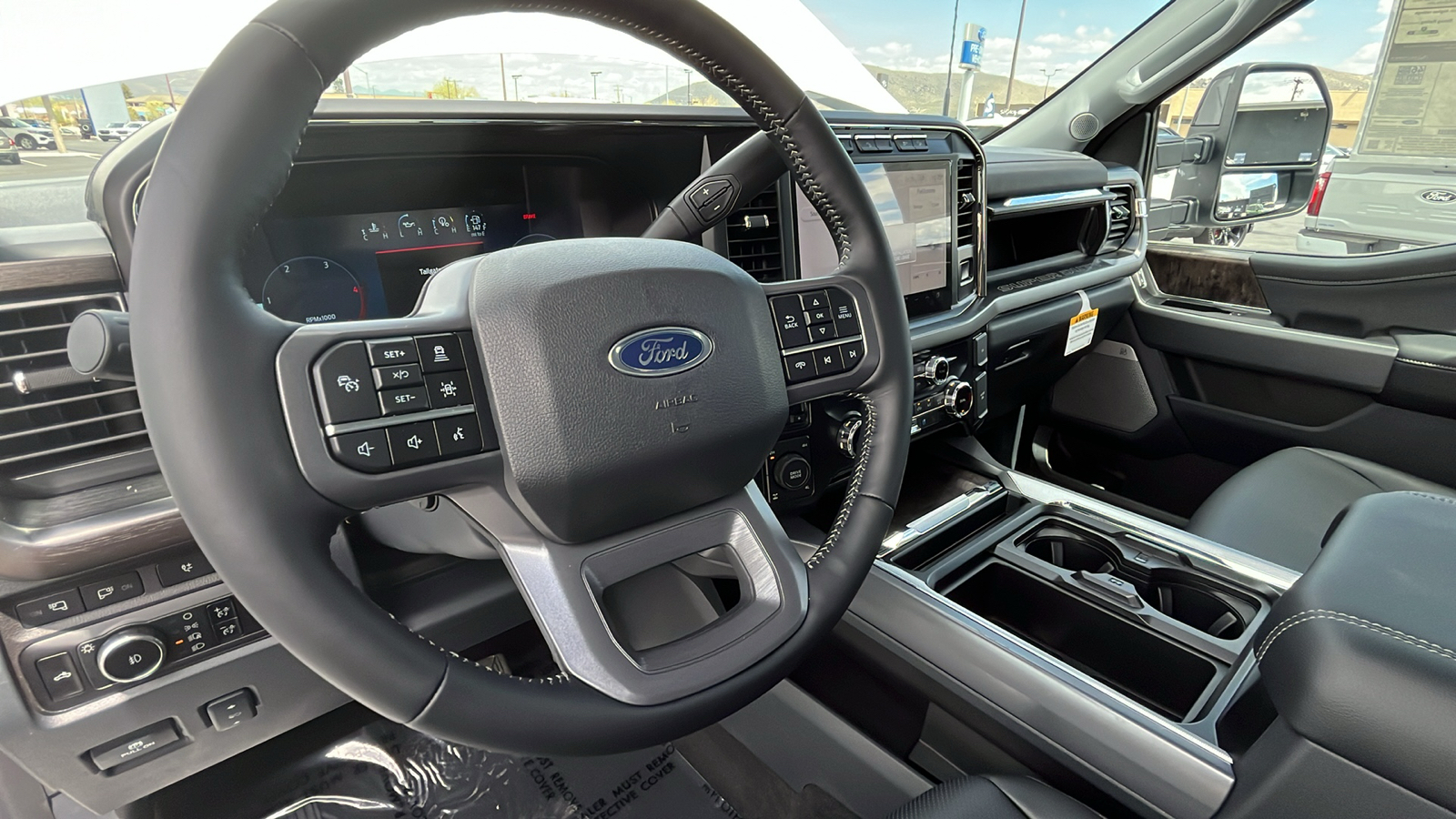 2024 Ford S-DTY F-250 Lariat 16