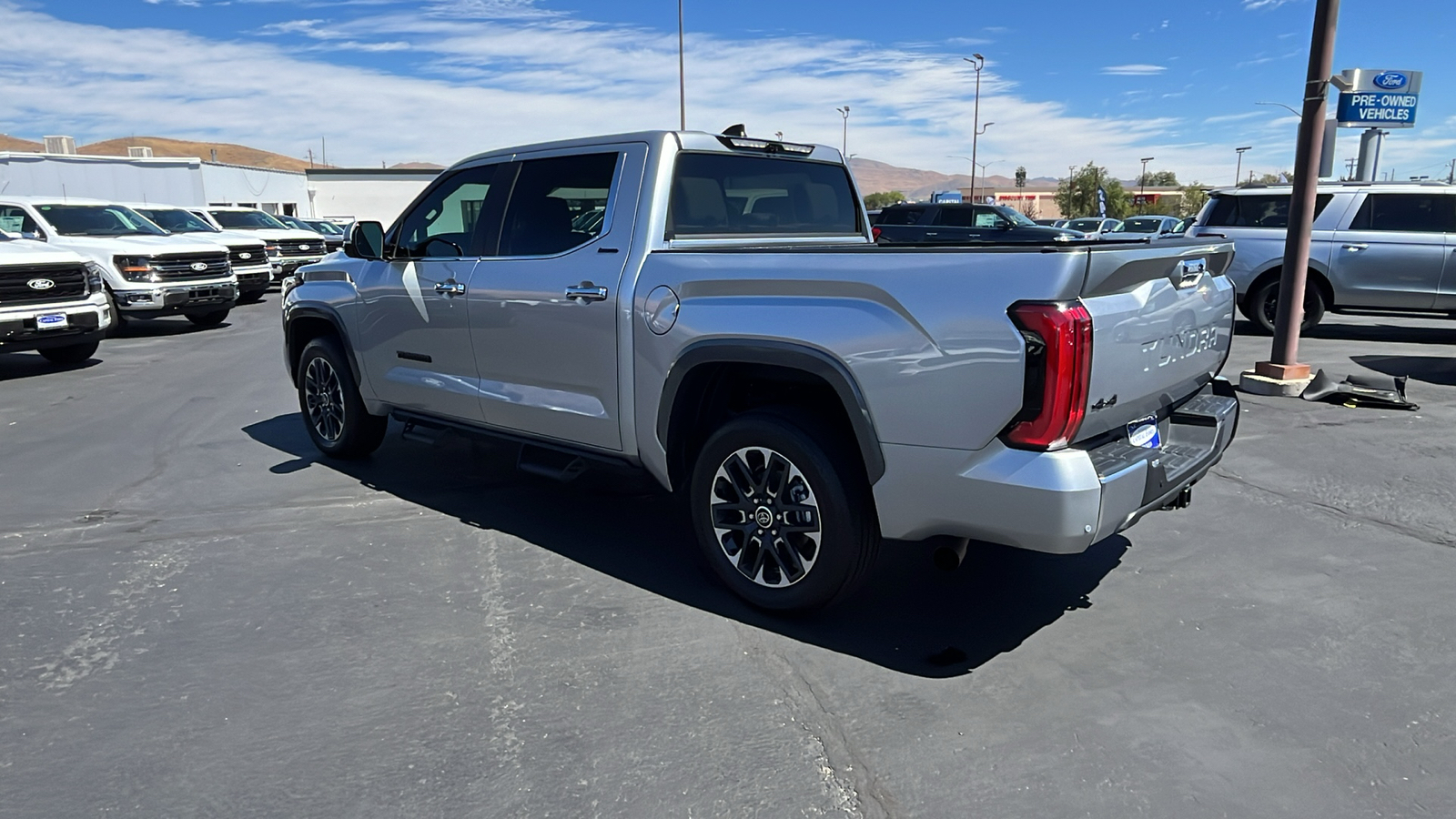 2024 Toyota Tundra 4WD Limited 5