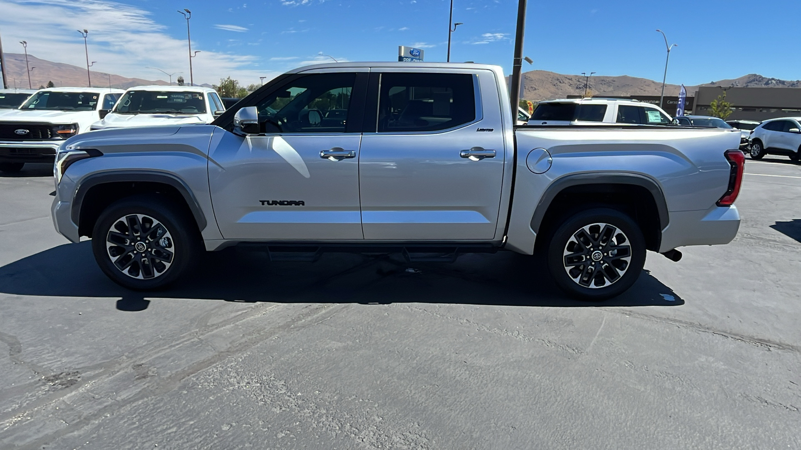 2024 Toyota Tundra 4WD Limited 6