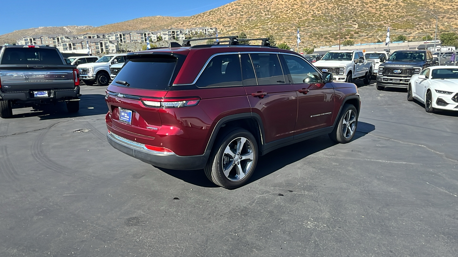 2023 Jeep Grand Cherokee Limited 3