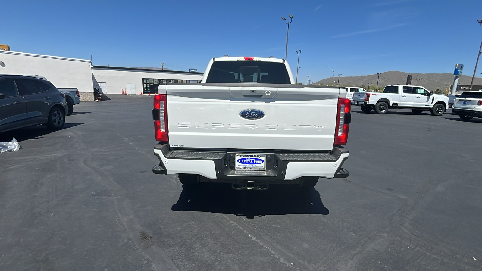 2024 Ford S-DTY F-250 Lariat 4