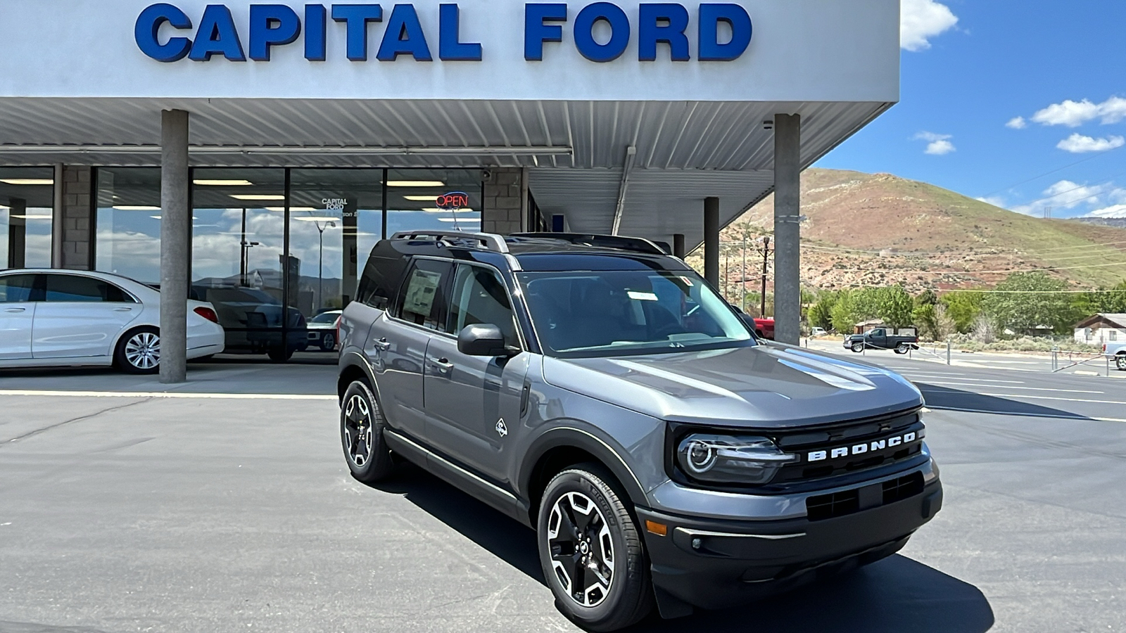 2024 Ford BRONCO SPORT Outer Banks 1