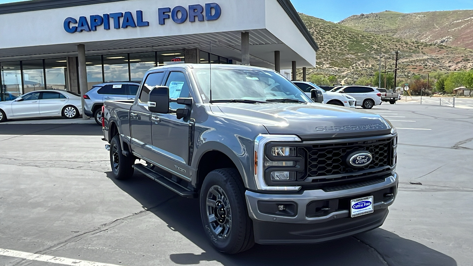 2024 Ford S-DTY F-250 Lariat 1