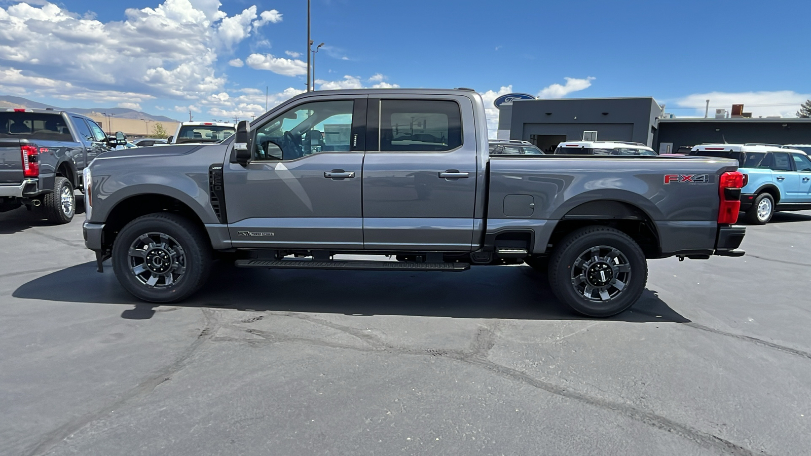 2024 Ford S-DTY F-250 Lariat 6