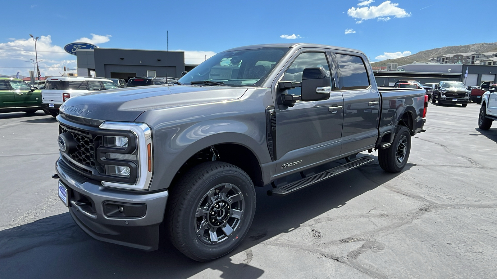 2024 Ford S-DTY F-250 Lariat 7