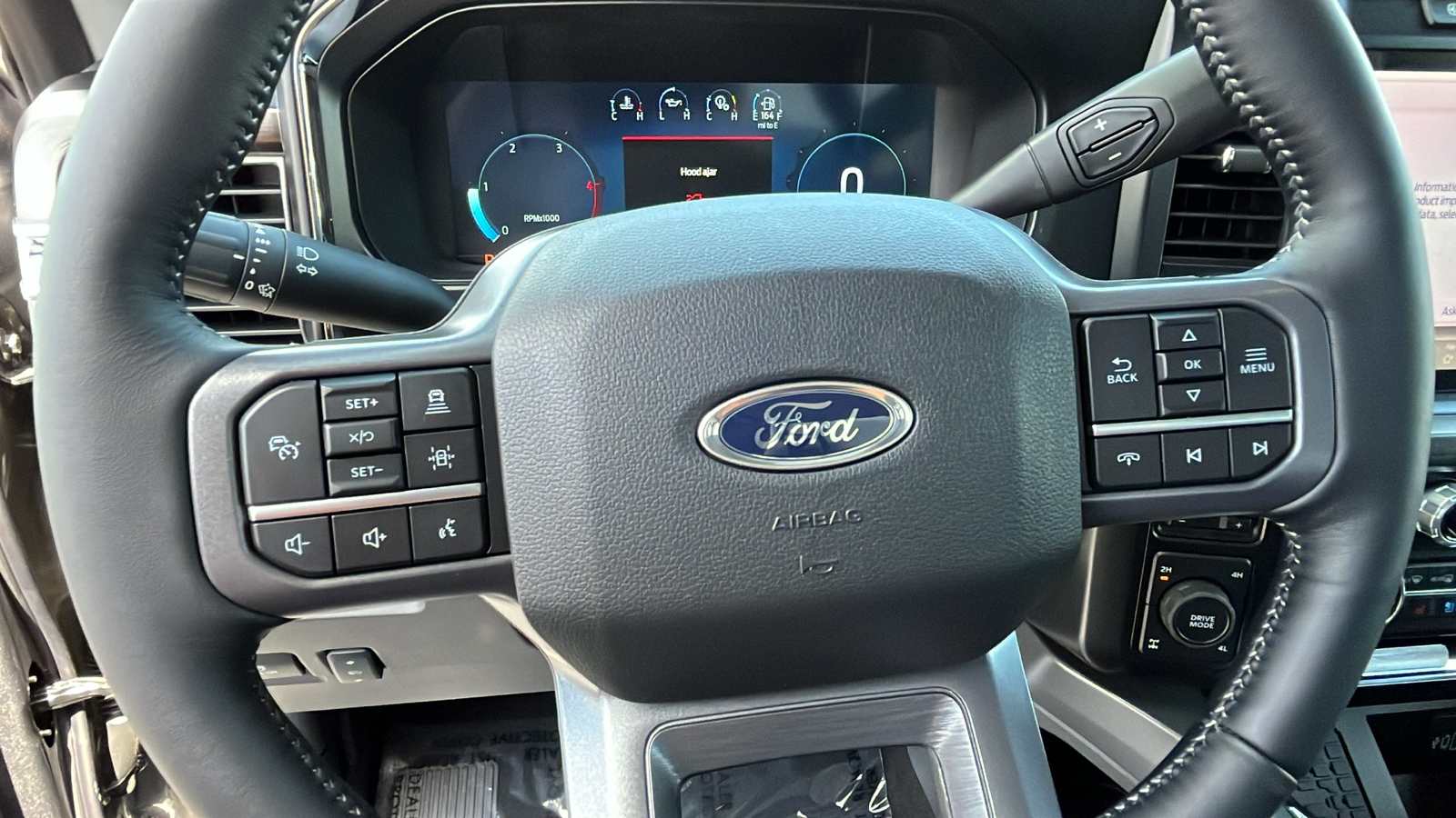 2024 Ford S-DTY F-250 Lariat 13