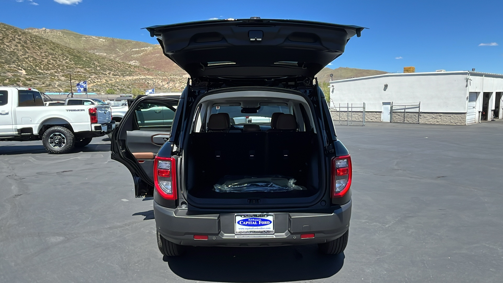 2024 Ford BRONCO SPORT Outer Banks 10