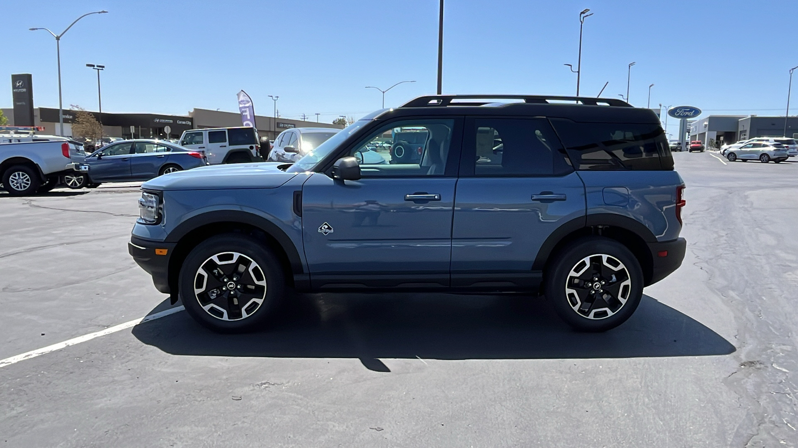 2024 Ford BRONCO SPORT Outer Banks 6