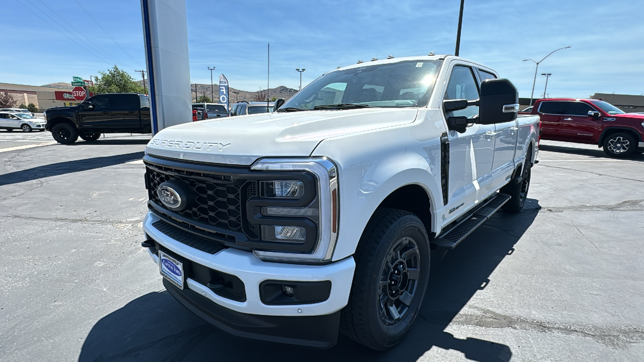 2024 Ford S-DTY F-350 SRW Lariat 7