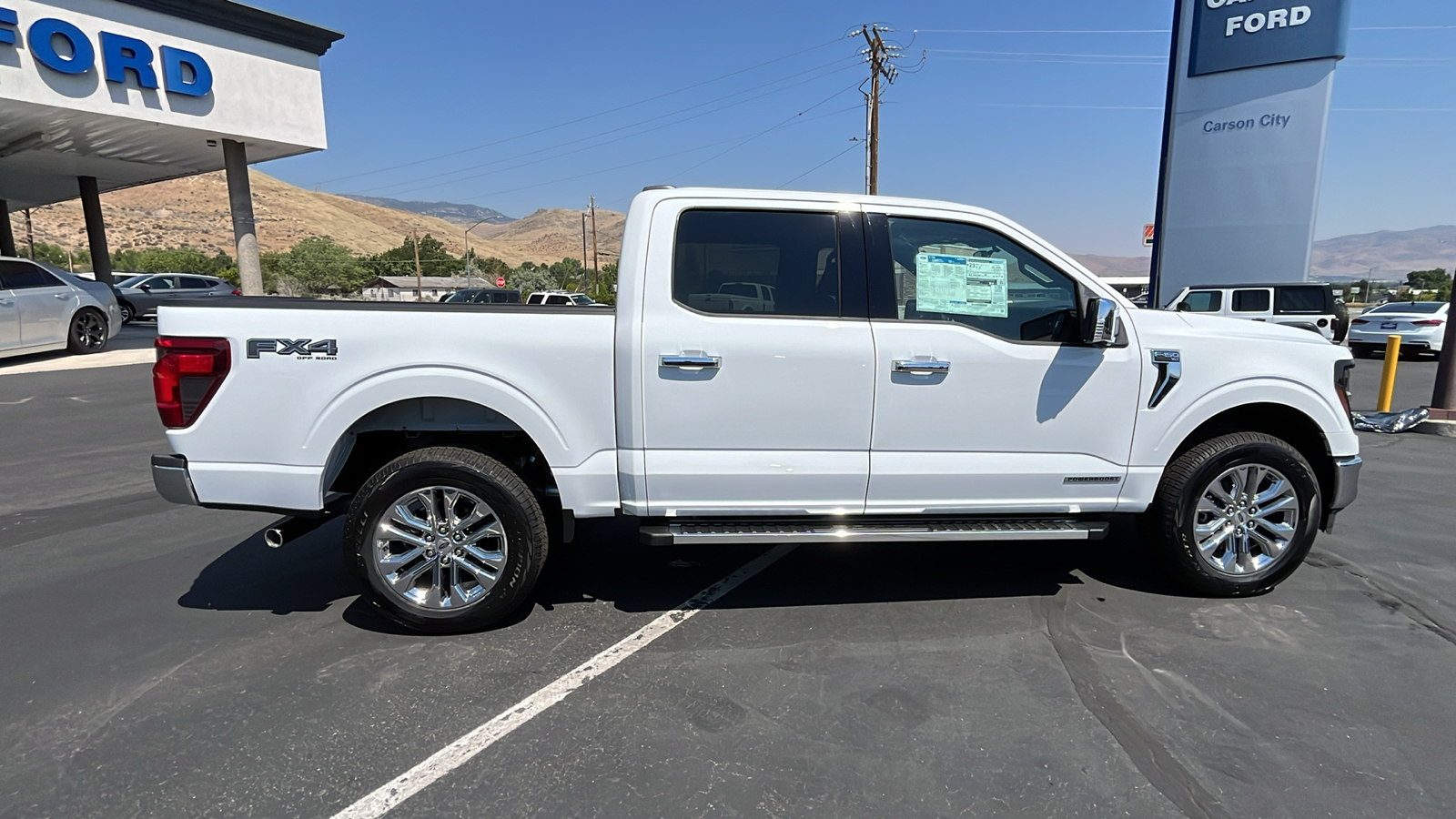 2024 Ford F-150 SERIES XLT 2