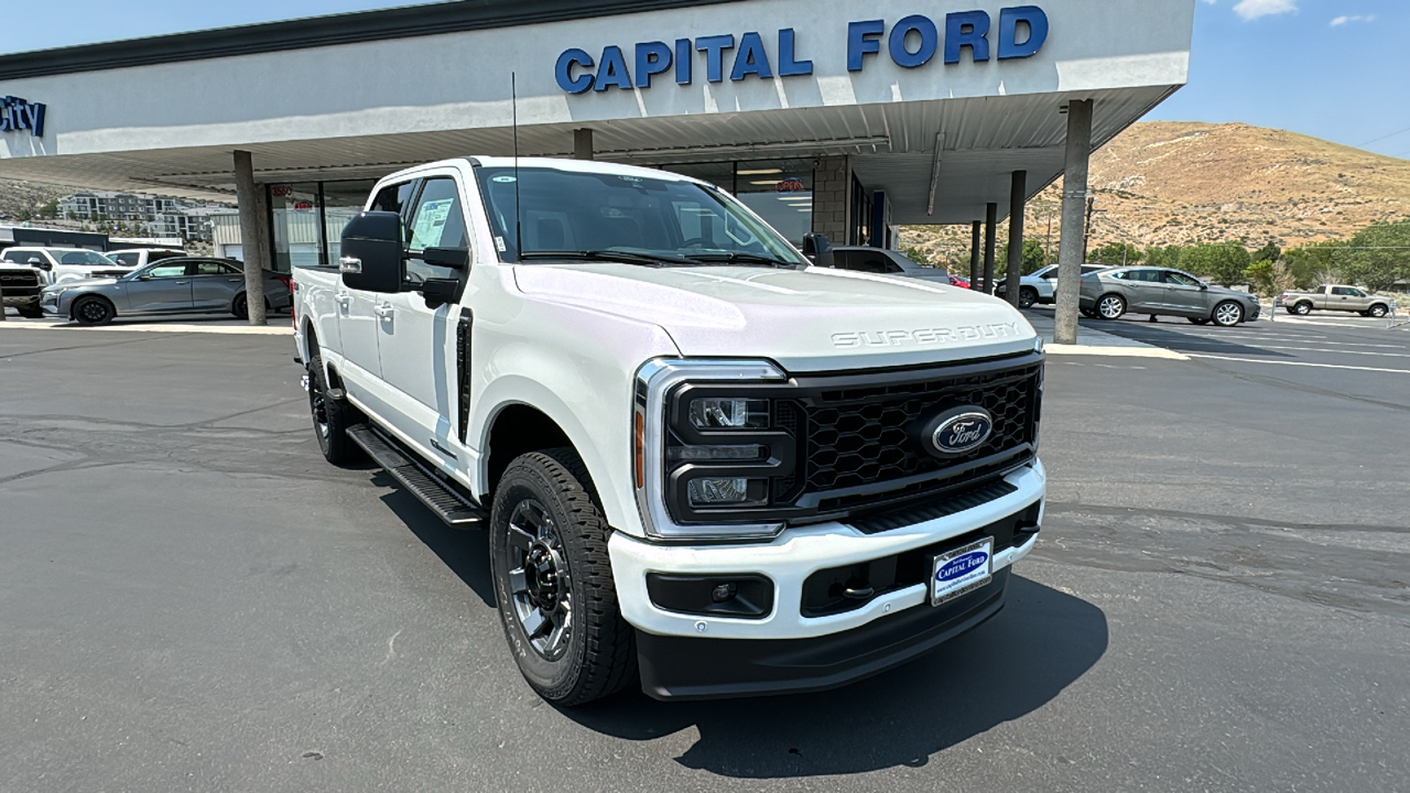 2024 Ford S-DTY F-250 Lariat 1