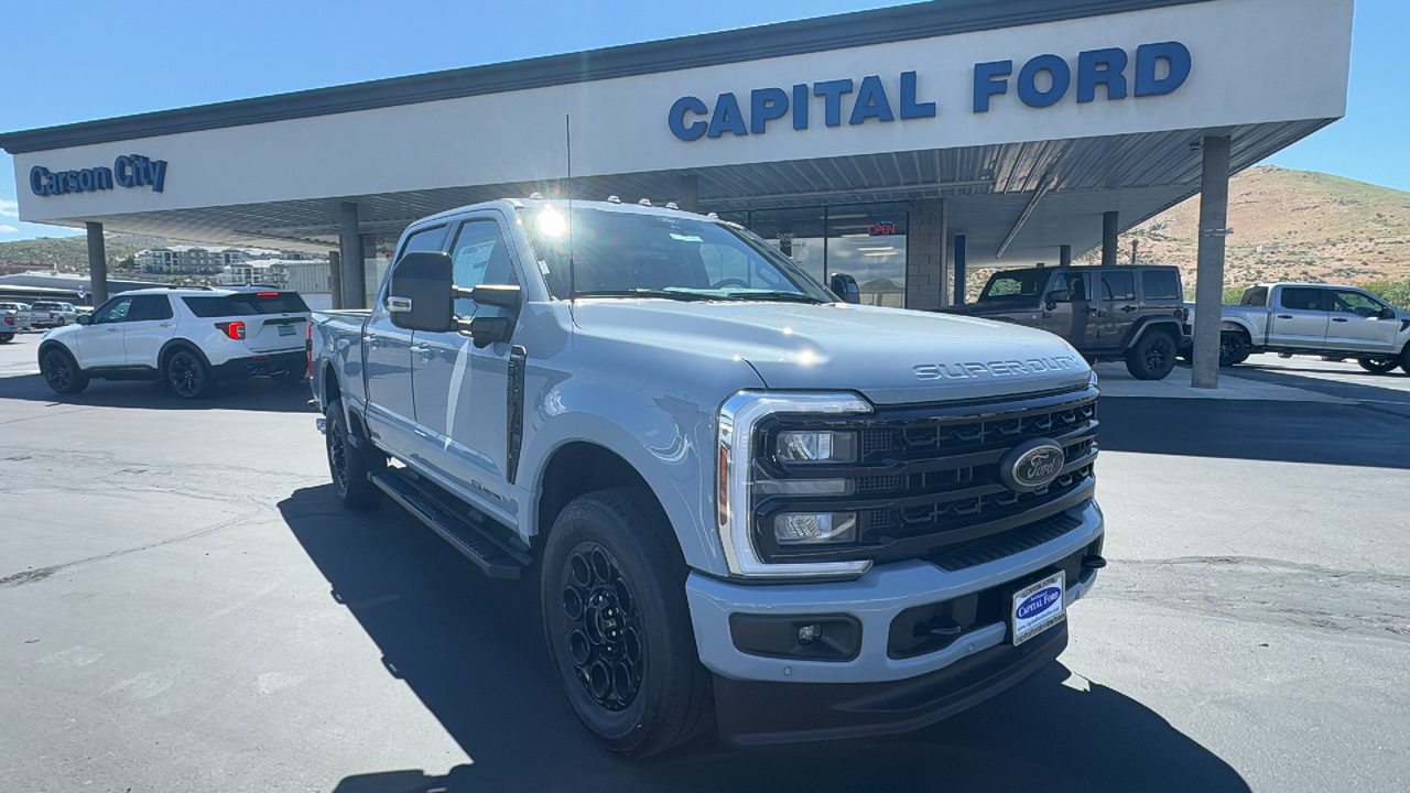 2024 Ford S-DTY F-350 SRW Lariat 1