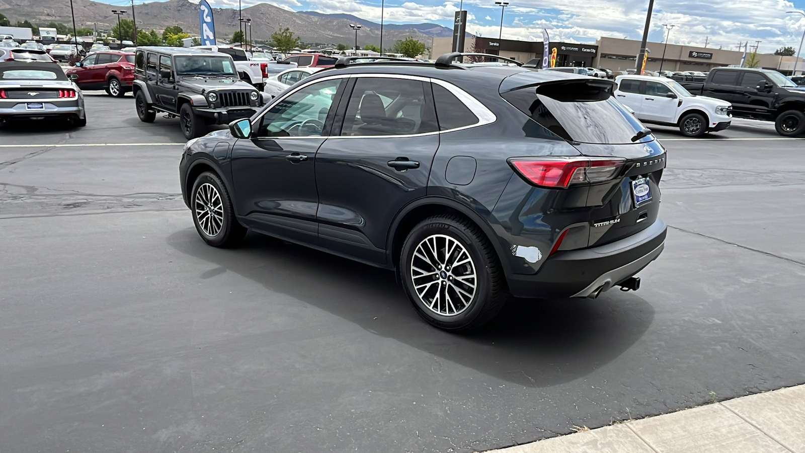 2022 Ford Escape Titanium Plug-In Hybrid 5