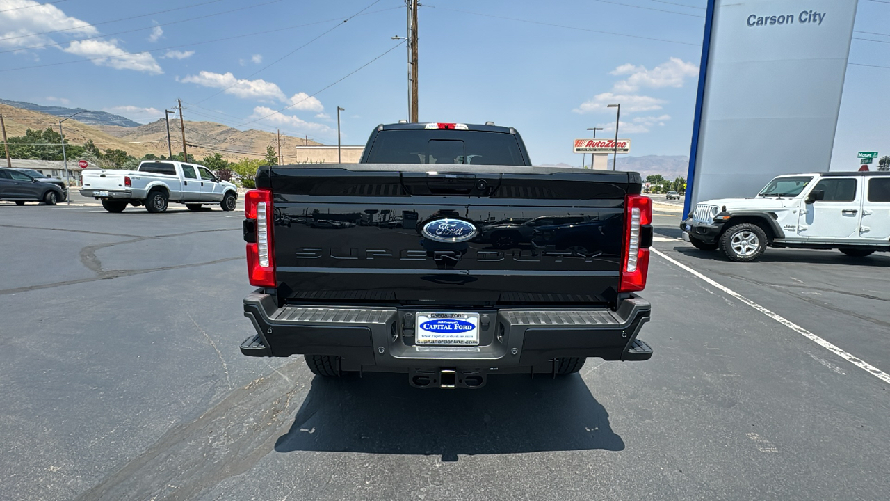 2024 Ford S-DTY F-350 SRW Lariat 4