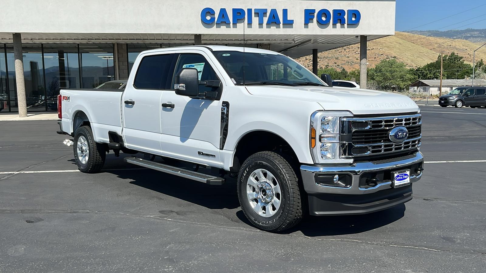 2024 Ford S-DTY F-250 XLT 1