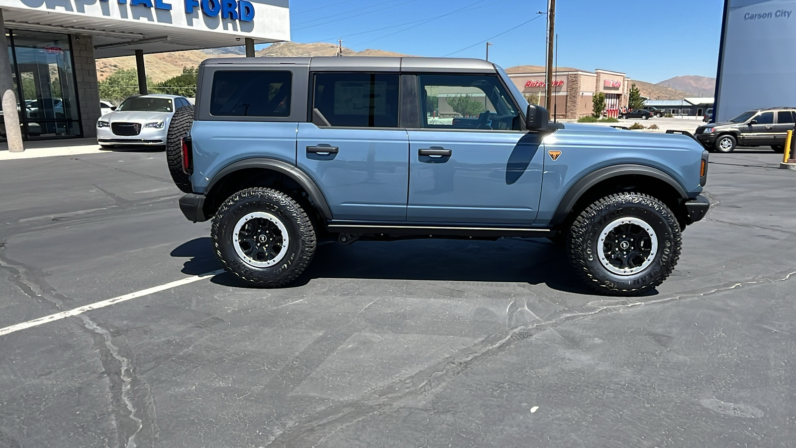 2024 Ford BRONCO Badlands 2