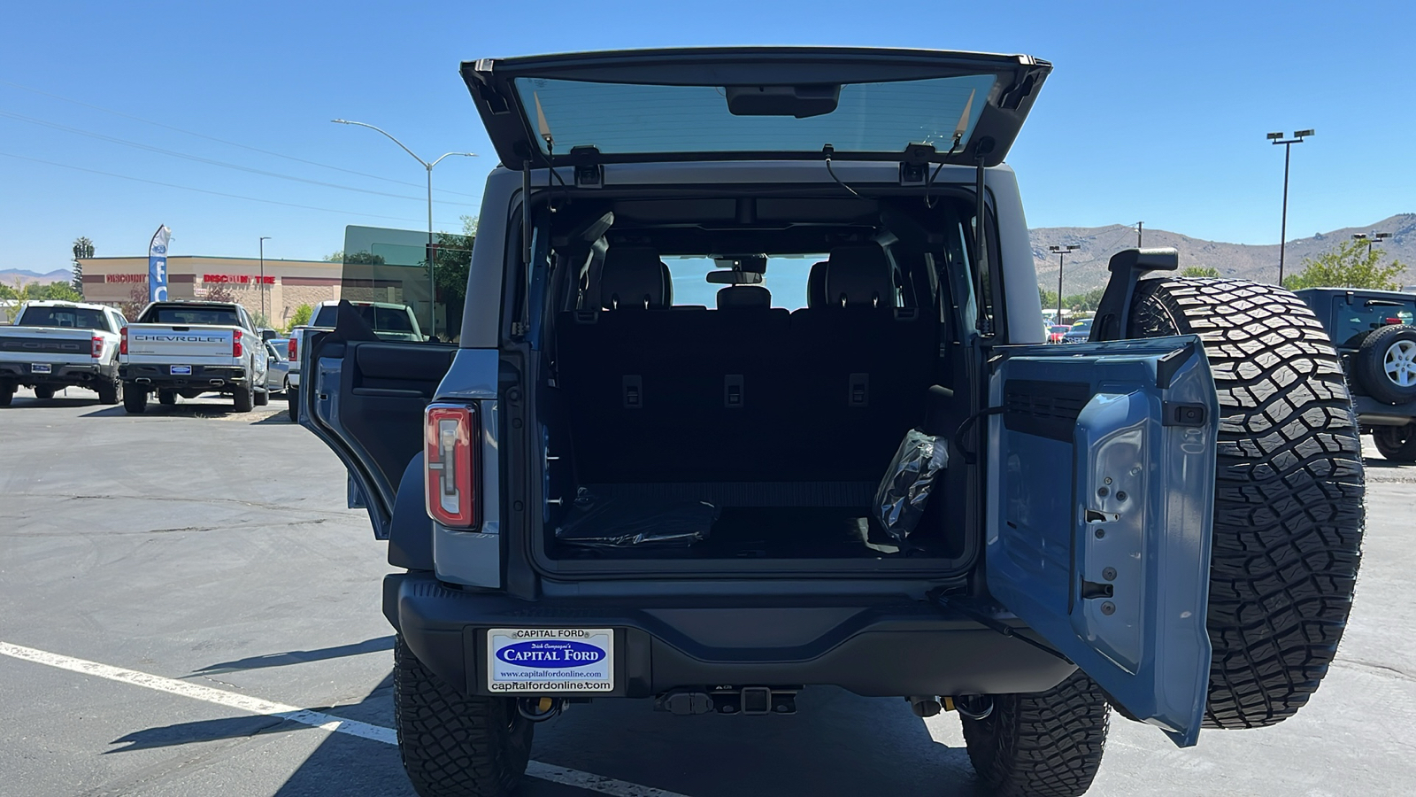 2024 Ford BRONCO Badlands 10