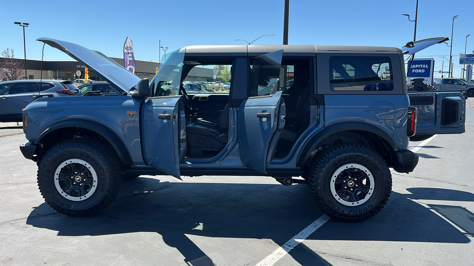 2024 Ford BRONCO Badlands 11