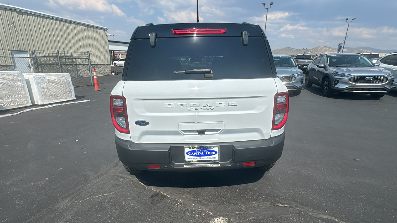 2024 Ford BRONCO SPORT Outer Banks 4