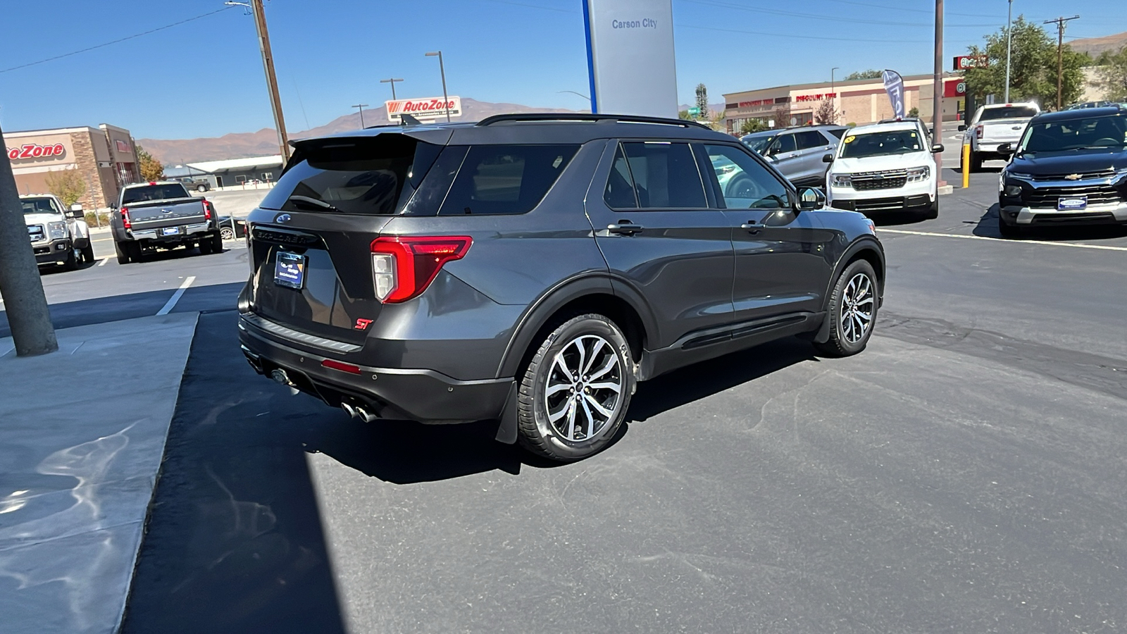 2020 Ford Explorer ST 3