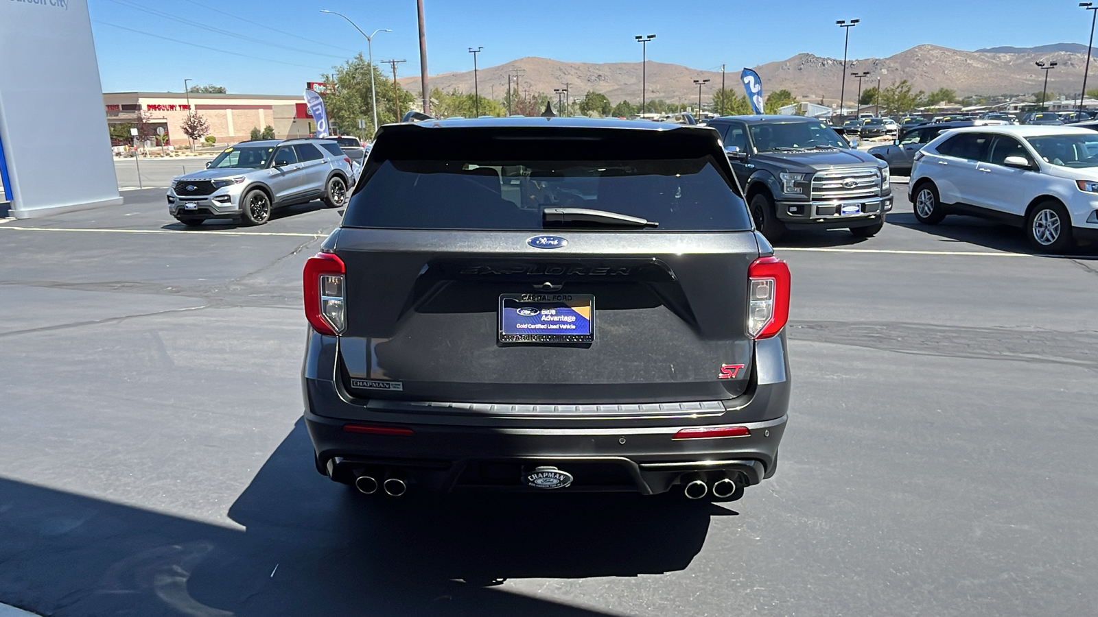 2020 Ford Explorer ST 4