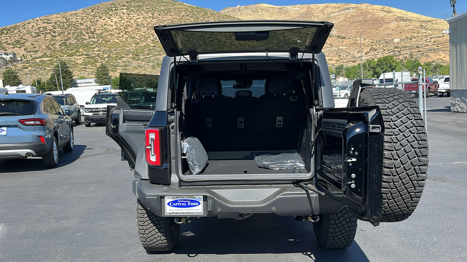 2024 Ford BRONCO Badlands 10