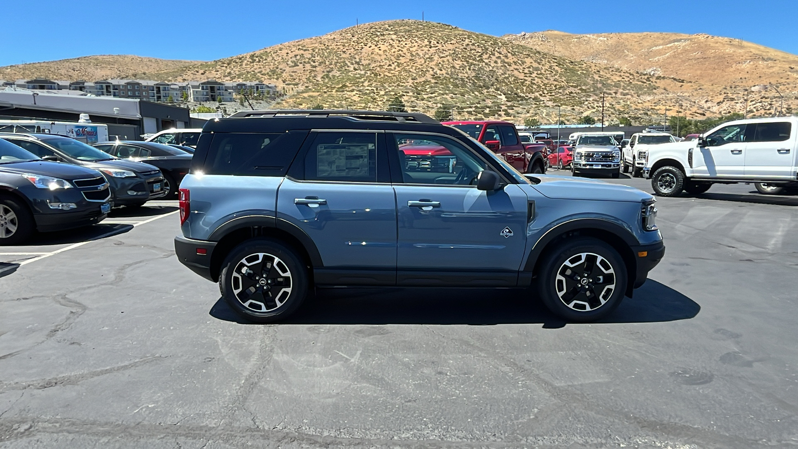 2024 Ford BRONCO SPORT Outer Banks 2