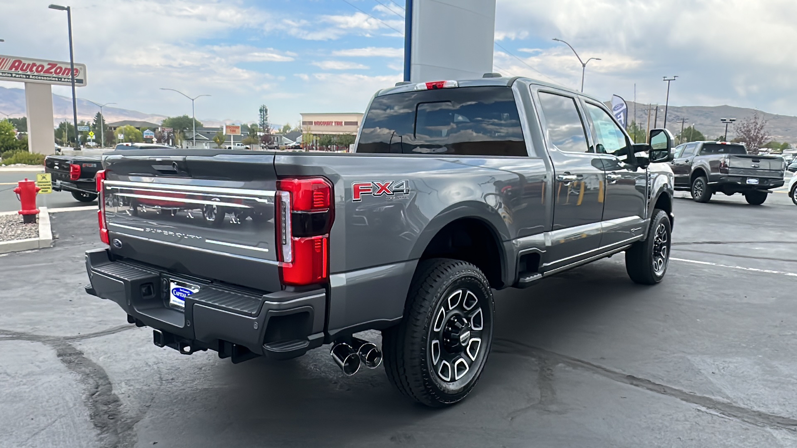 2024 Ford S-DTY F-250 Platinum 3