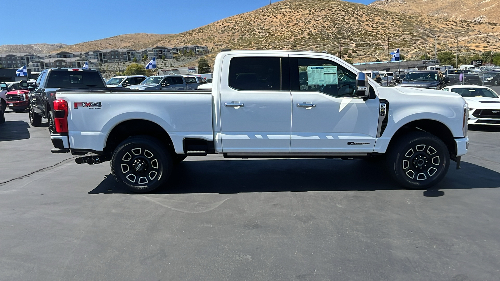 2024 Ford S-DTY F-250 Platinum 2