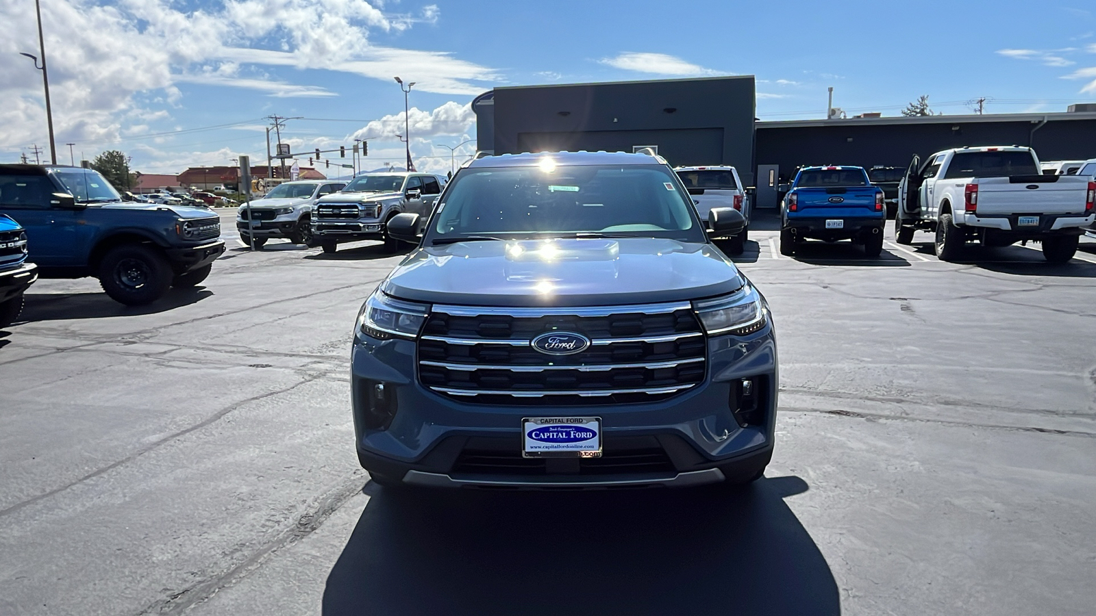 2025 Ford EXPLORER Active 8