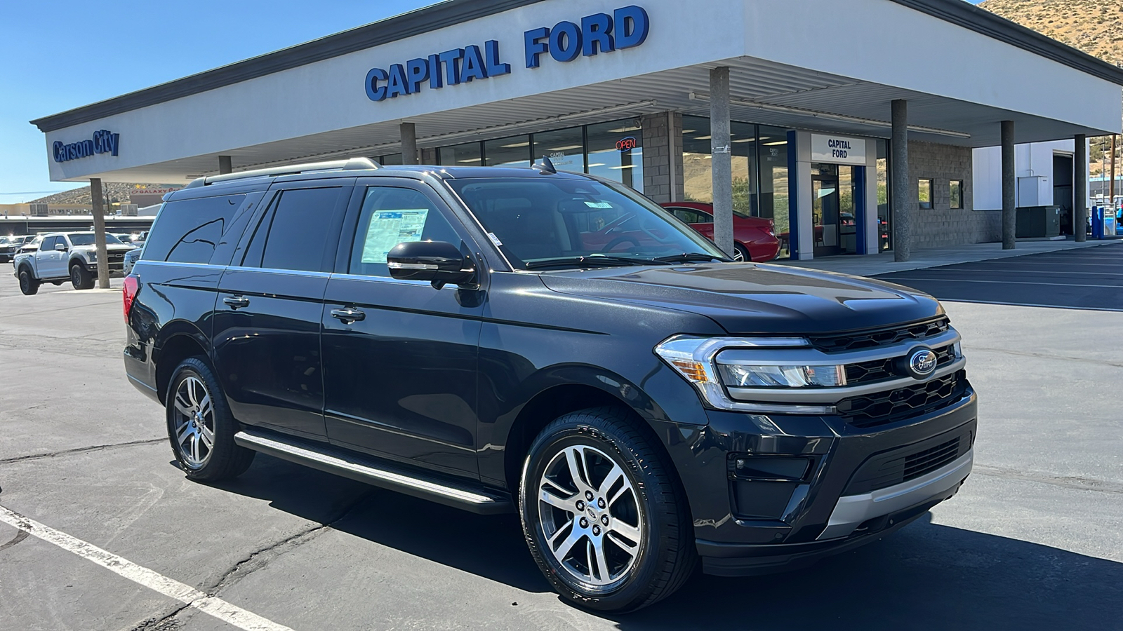 2024 Ford EXPEDITION MAX XLT 1