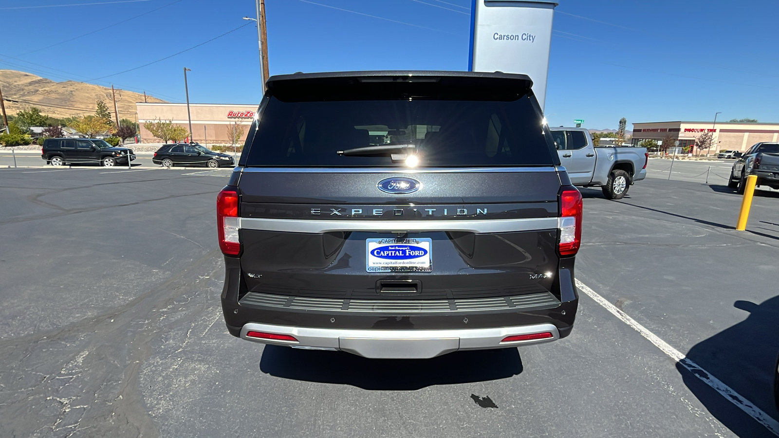 2024 Ford EXPEDITION MAX XLT 4