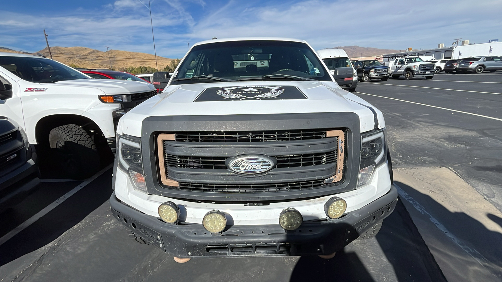 2014 Ford F-150 XLT 2