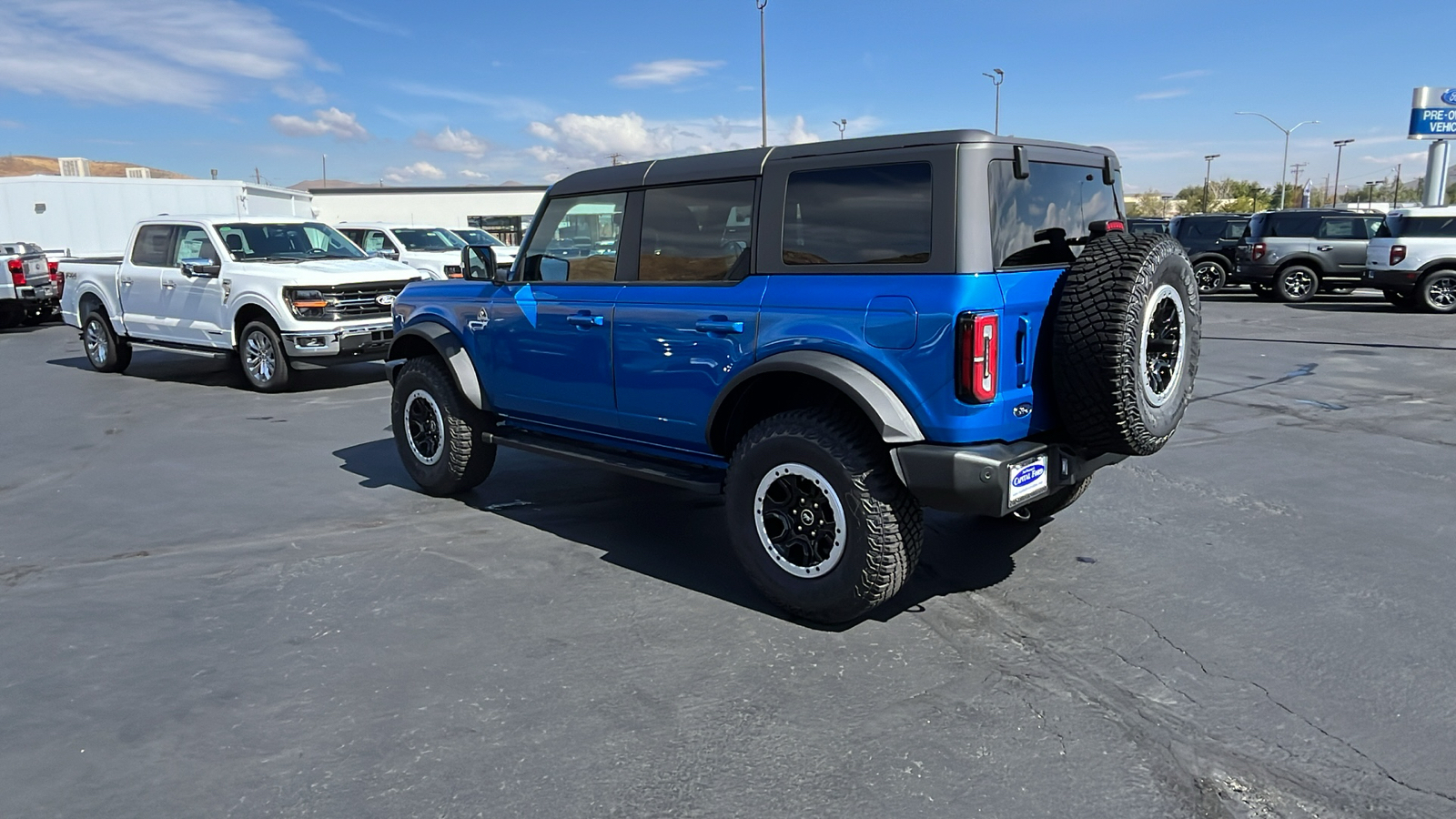 2024 Ford BRONCO Outer Banks 5