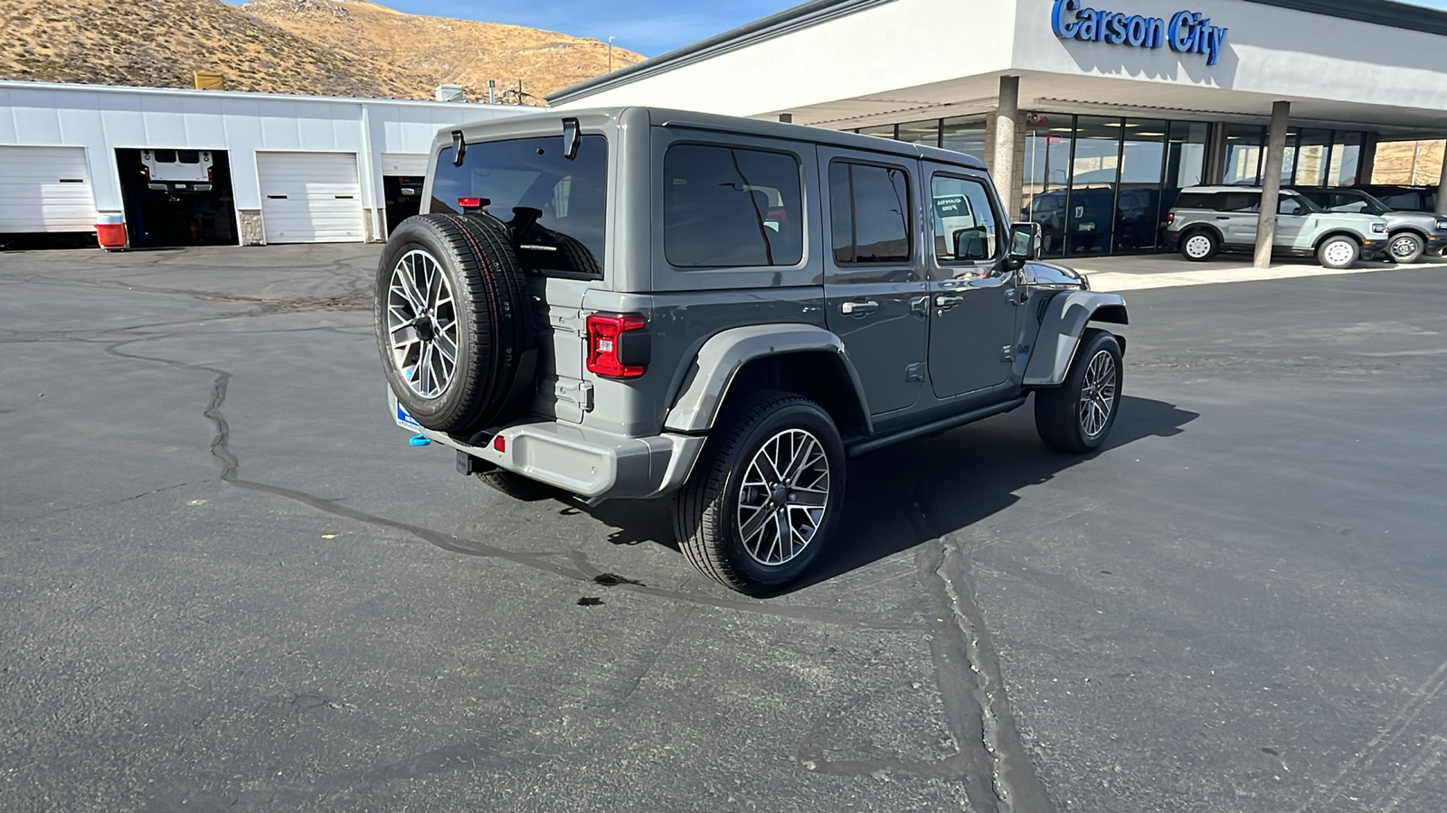 2022 Jeep Wrangler 4xe Unlimited Sahara High Altitude 3