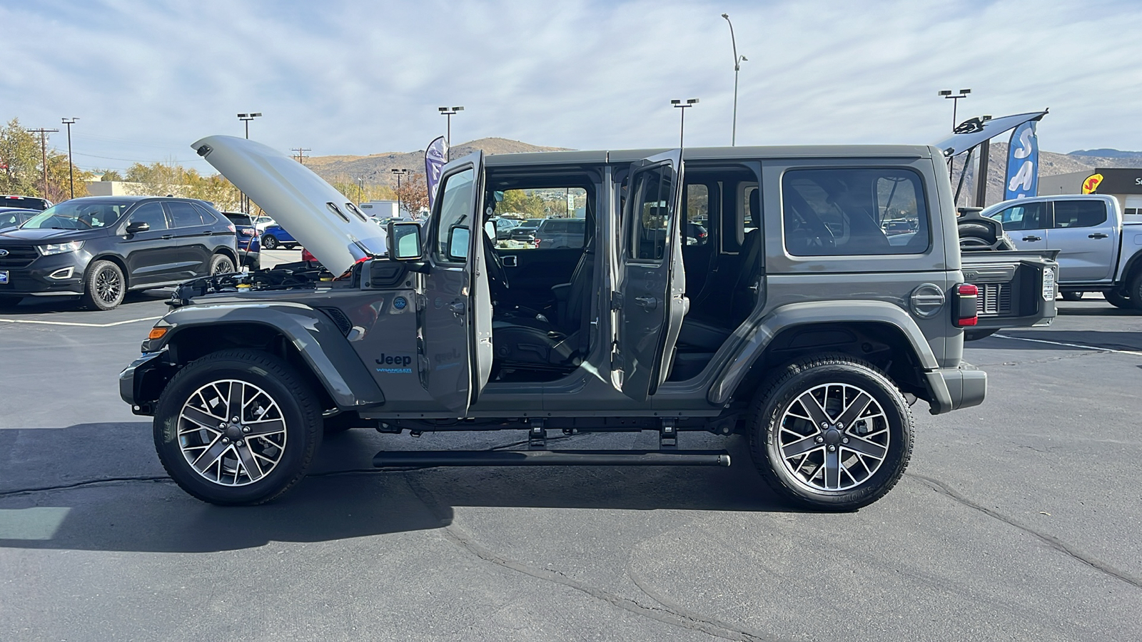 2022 Jeep Wrangler 4xe Unlimited Sahara High Altitude 11