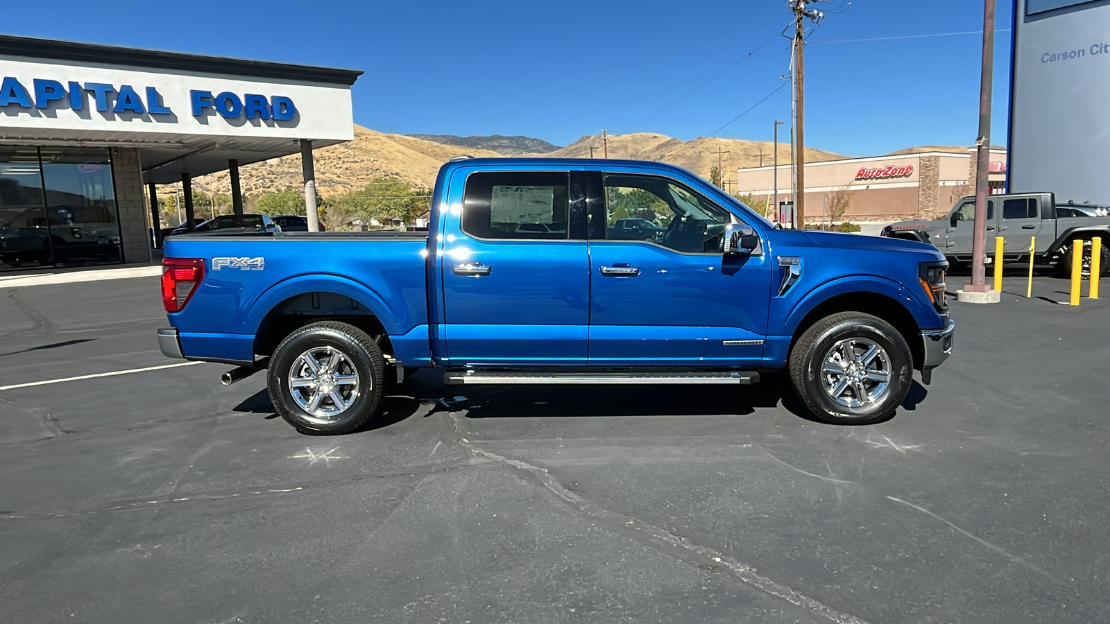 2024 Ford F-150 SERIES XLT 2