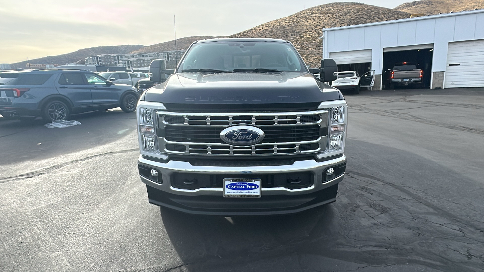 2024 Ford S-DTY F-250 XLT 8