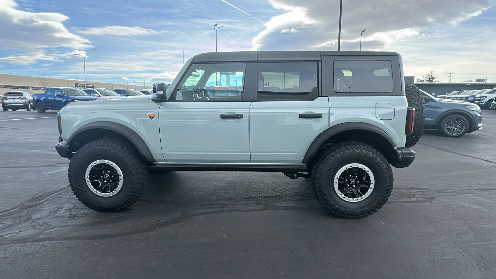 2024 Ford Bronco  6